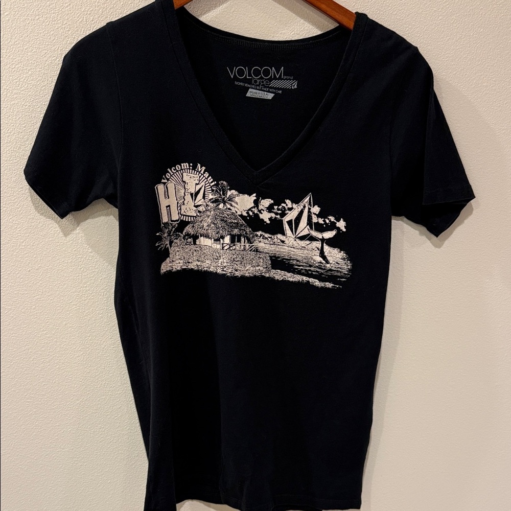 Volcom Black V-Neck Tee with Hawaiian Island Graphic